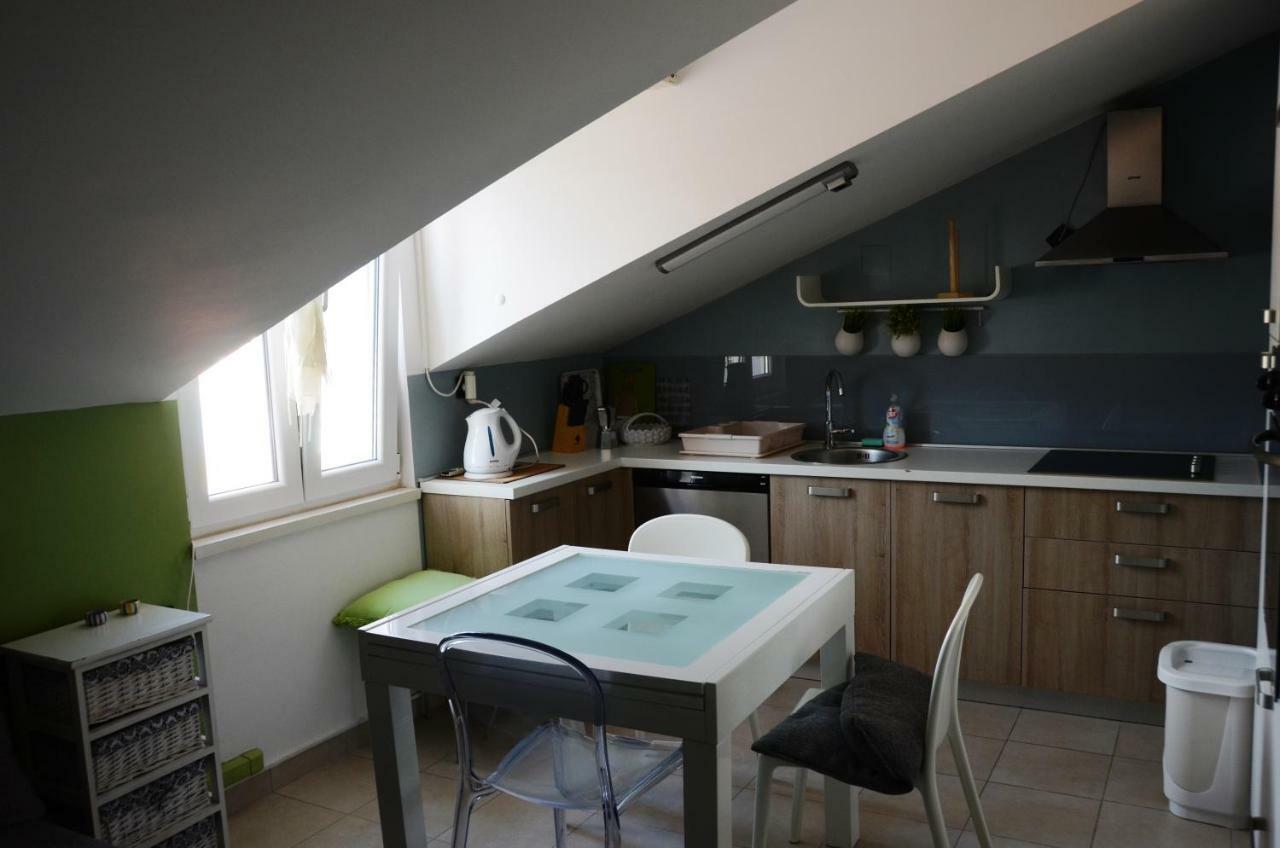 Apartment Tanja Cres Eksteriør bilde